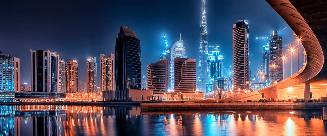 Exploring Dubai in Style on a Luxury Yacht